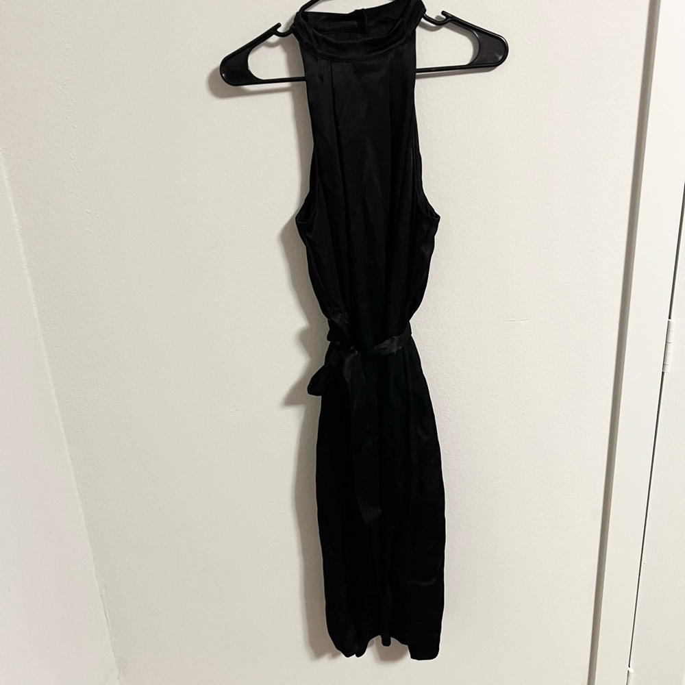 NWT C/MEO Black Can't Resist Pleated Silky Dress size L - Picture 3 of 9